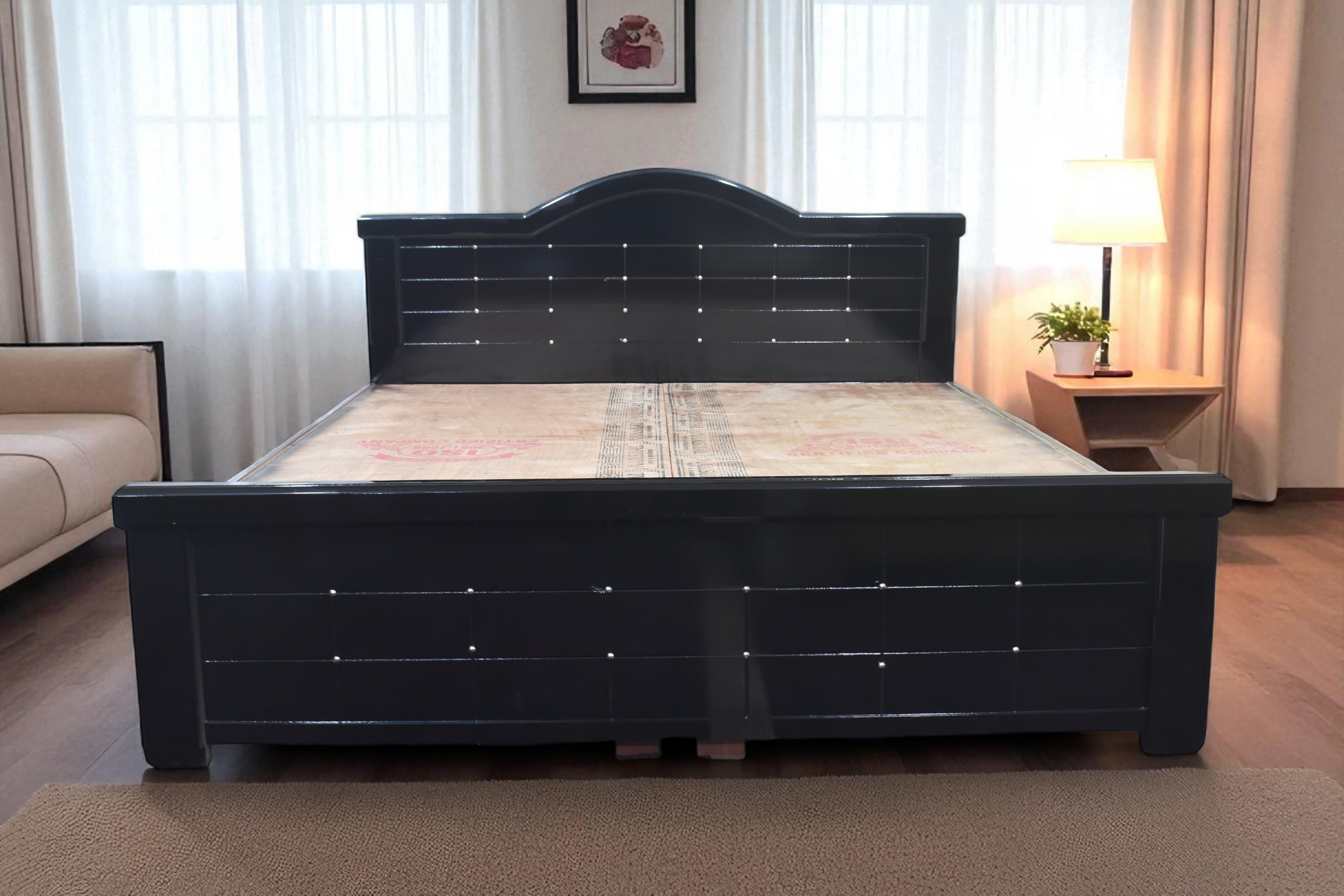 Gridline Classic Bed in black Colour